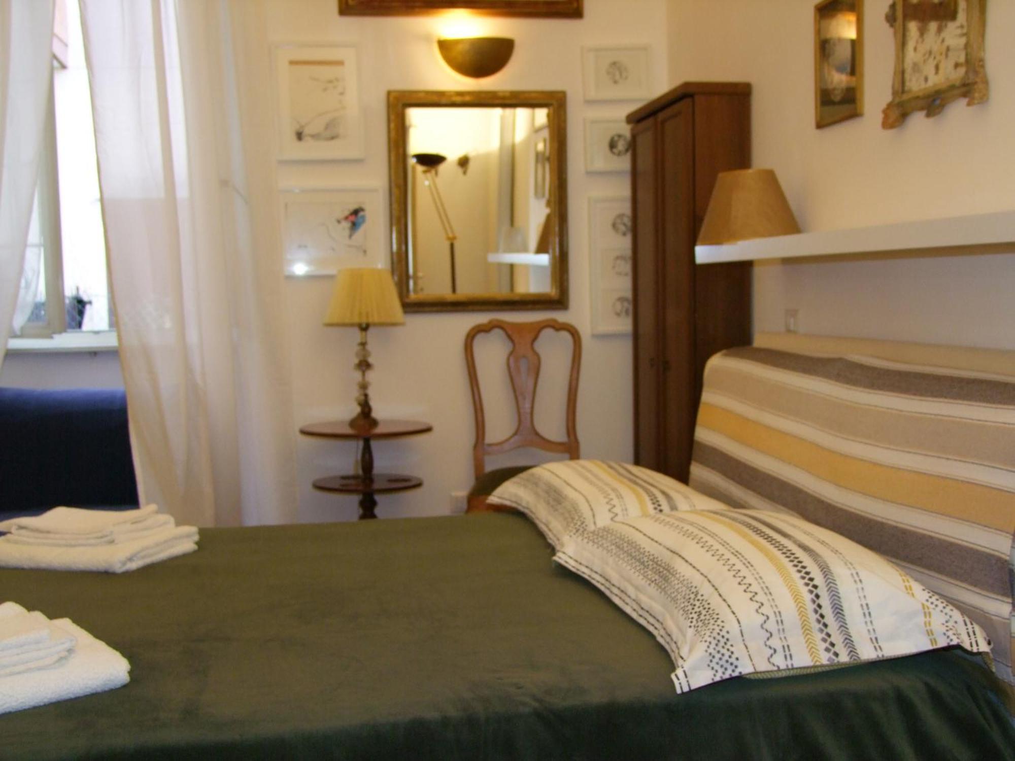 Casa Di Lo Apartment *